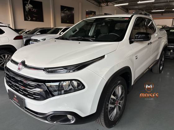 FIAT TORO 2.0 16V TURBO DIESEL VOLCANO 4WD AT9